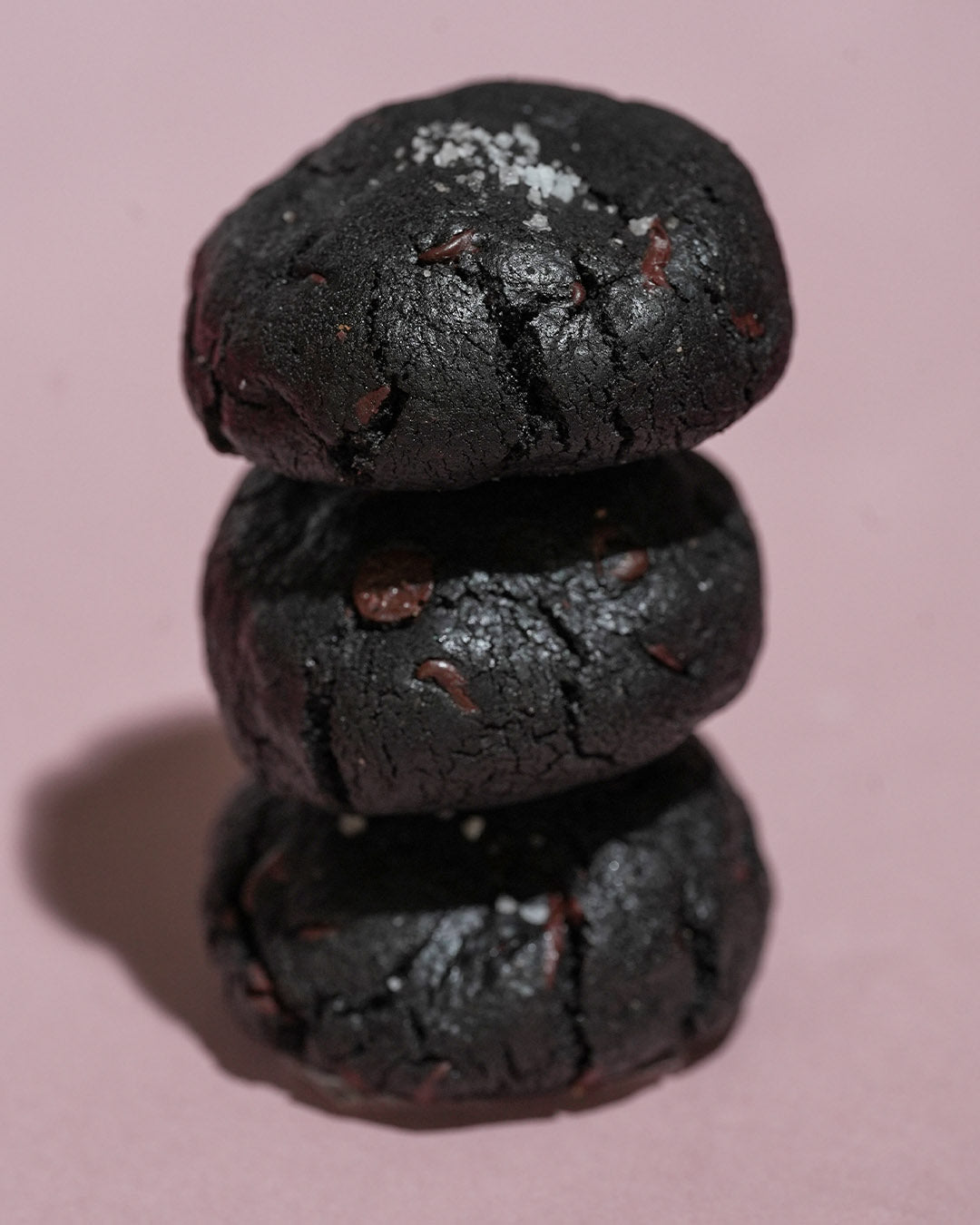 Darkness - الكاكاو الداكن والإسبريسو